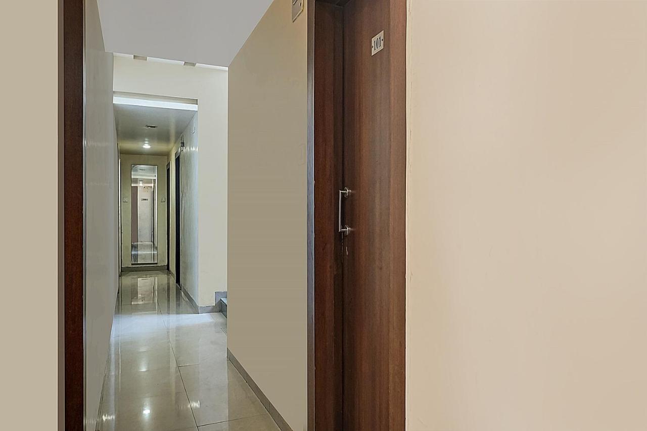 Oyo Flagship 75444 Hotel Kinara Lodging & Boarding Mangvadi Buitenkant foto